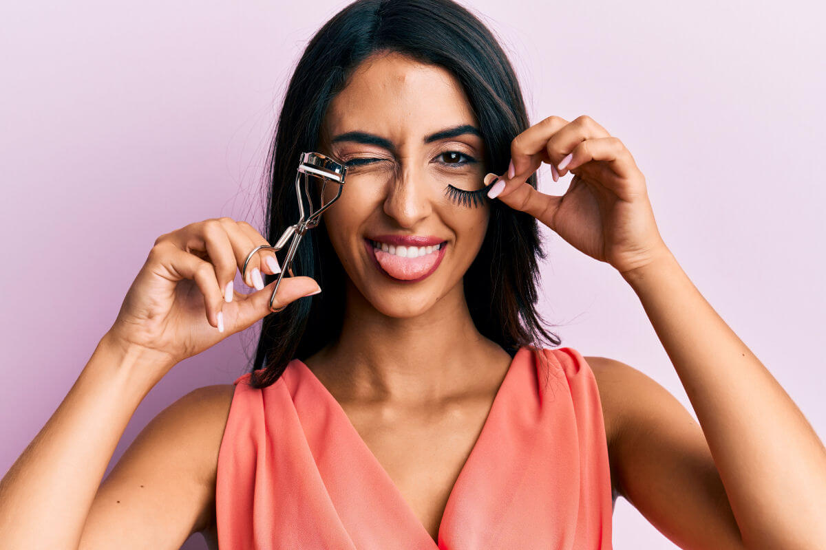 Perché usare il piegaciglia