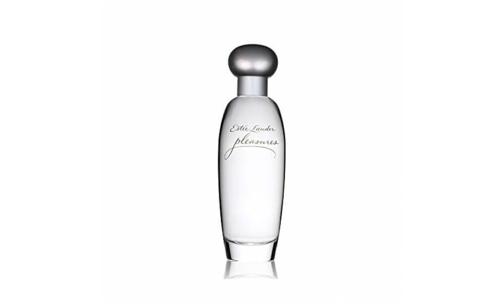 Estée-Lauder-Pleasures-woman-1000-600