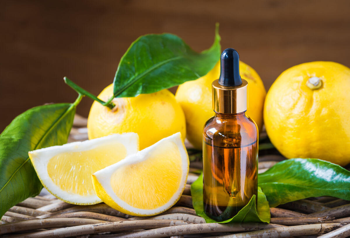 10 fantastici oli essenziali Limone