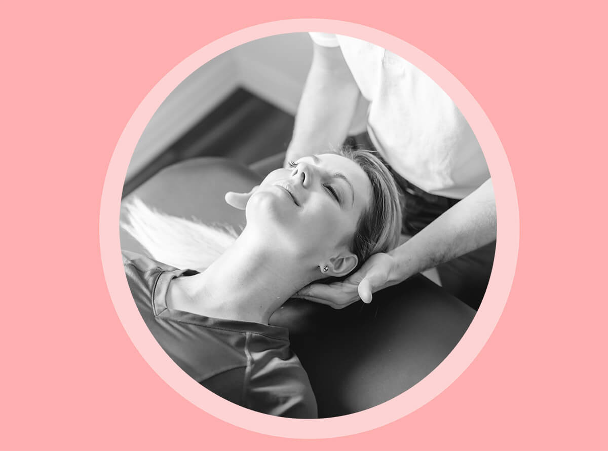 Esercizi cervicali Trazione cervicale