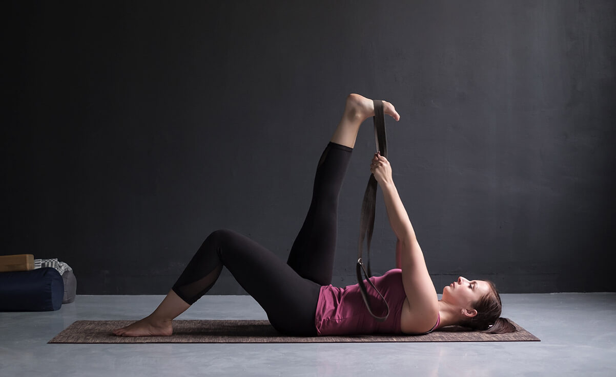 Cosa ti serve per effettuare la Supta Padanguthasana