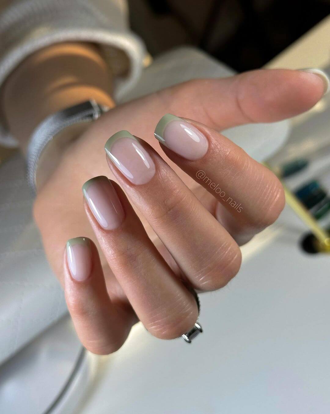 french color salvia chiarissimo meloo nails