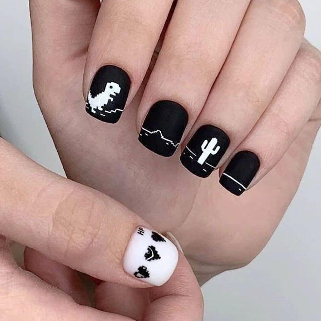 only.black.nails 2